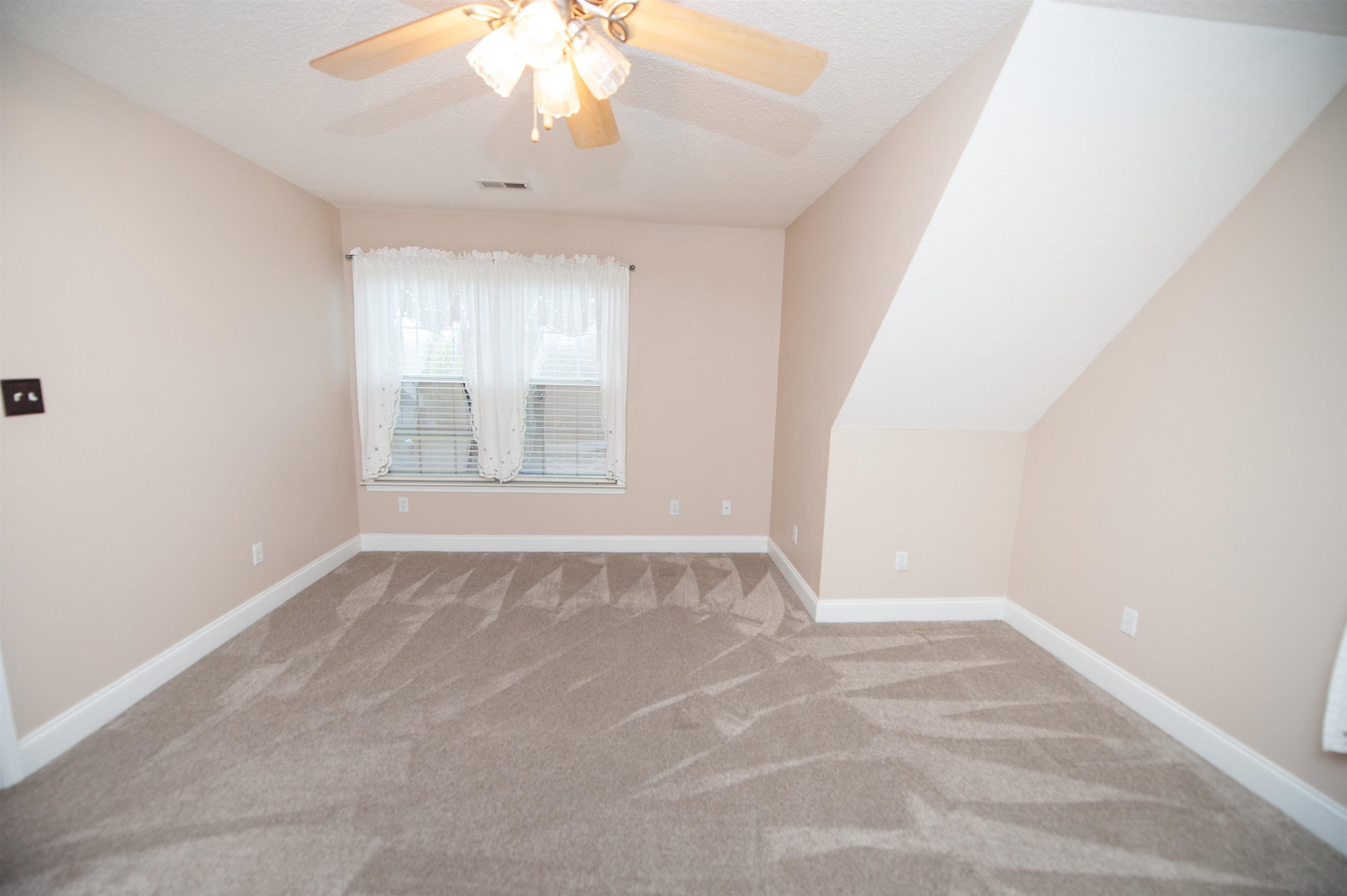 209 Roundstone Drive, Inman, South Carolina image 34