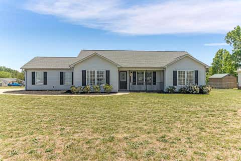 Homes For Sale - 1105 Robbs School Road<br/> Gaffney, SC 29341