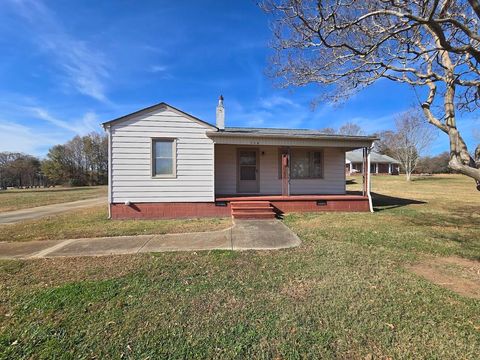 Multifamily For Sale - 115 & 115.5 Hampshire Dr<br/> Gaffney, SC 29341