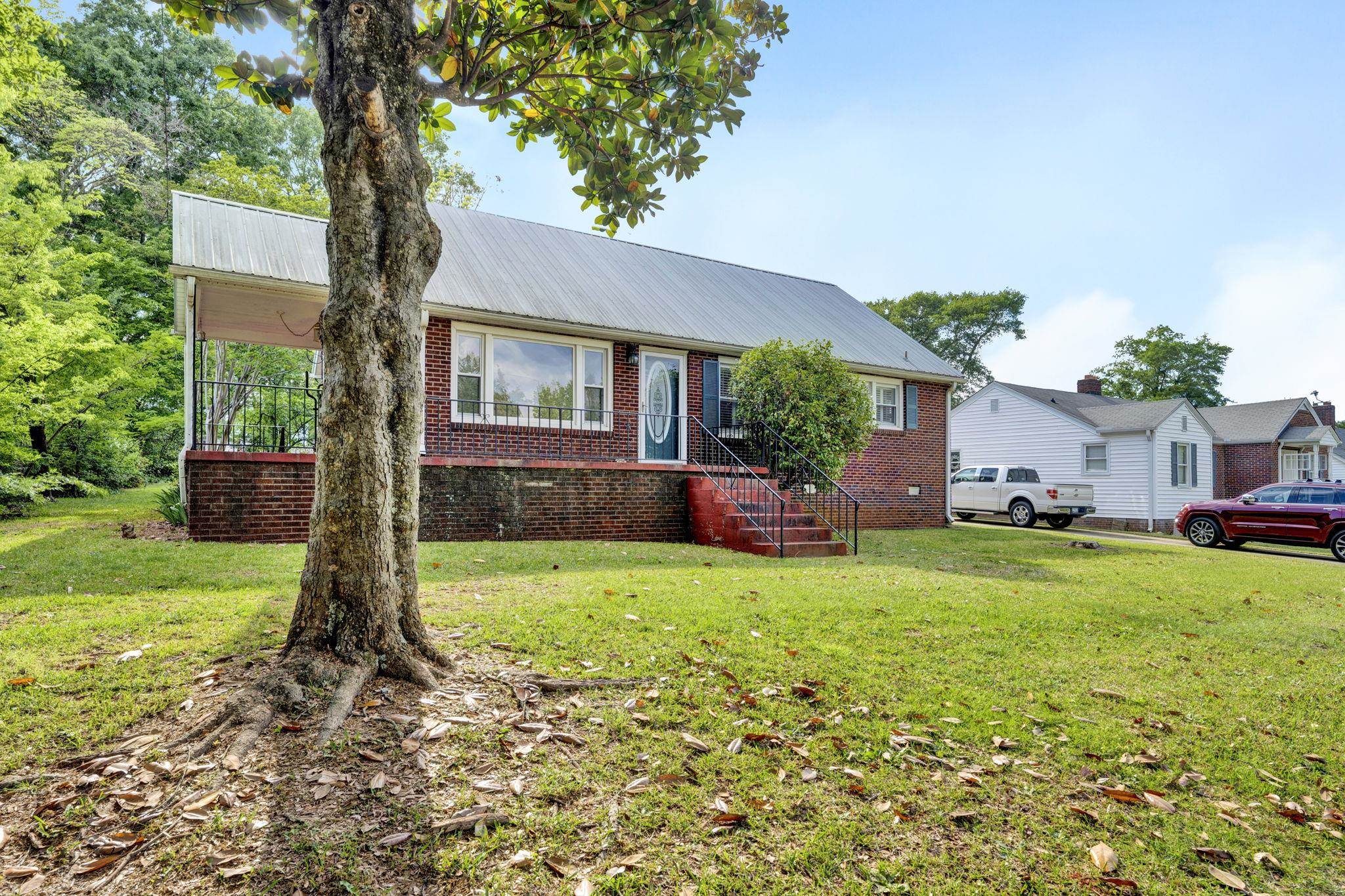 28 Springfield Avenue, Greenville, South Carolina image 2