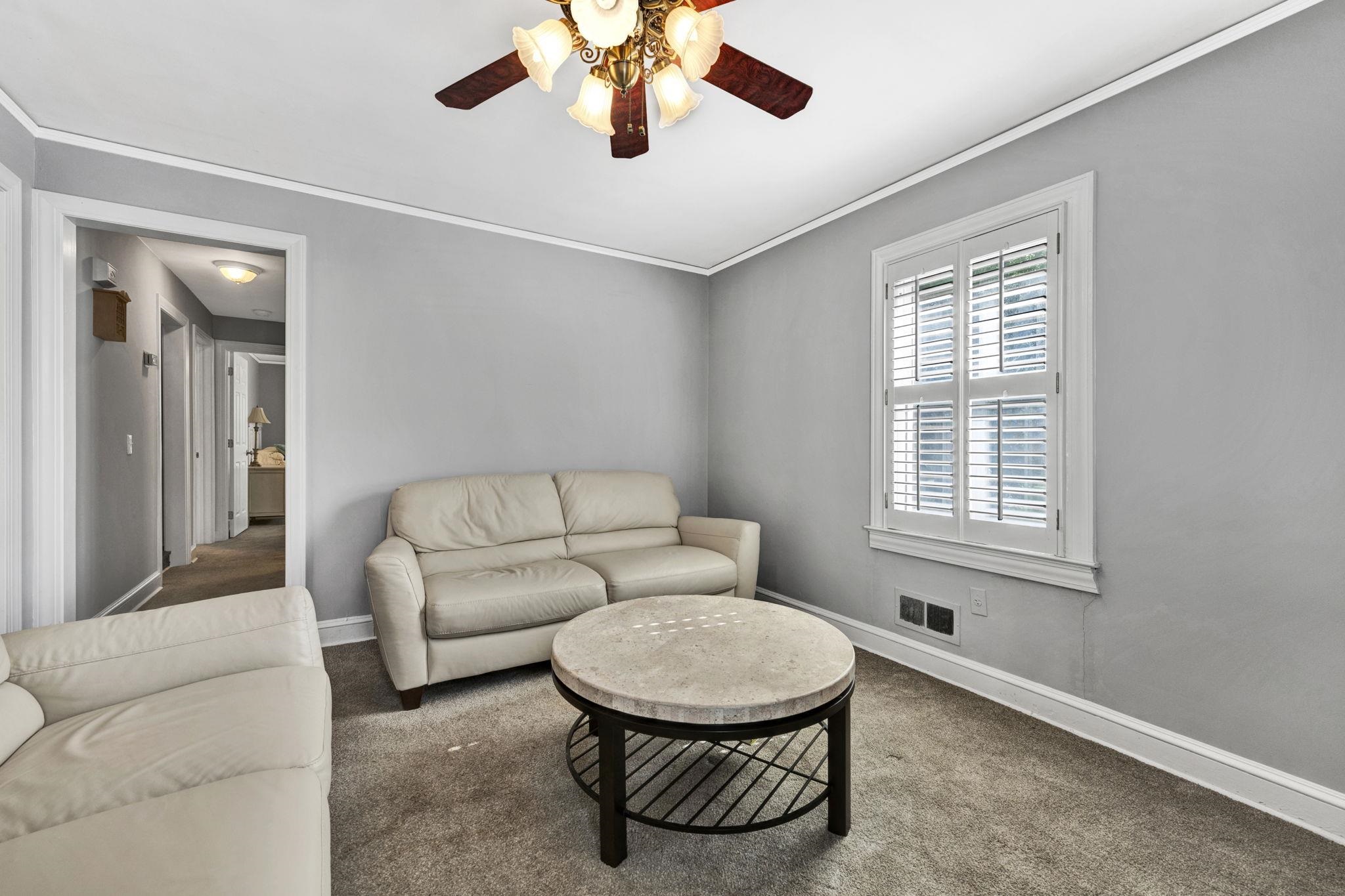 28 Springfield Avenue, Greenville, South Carolina image 17