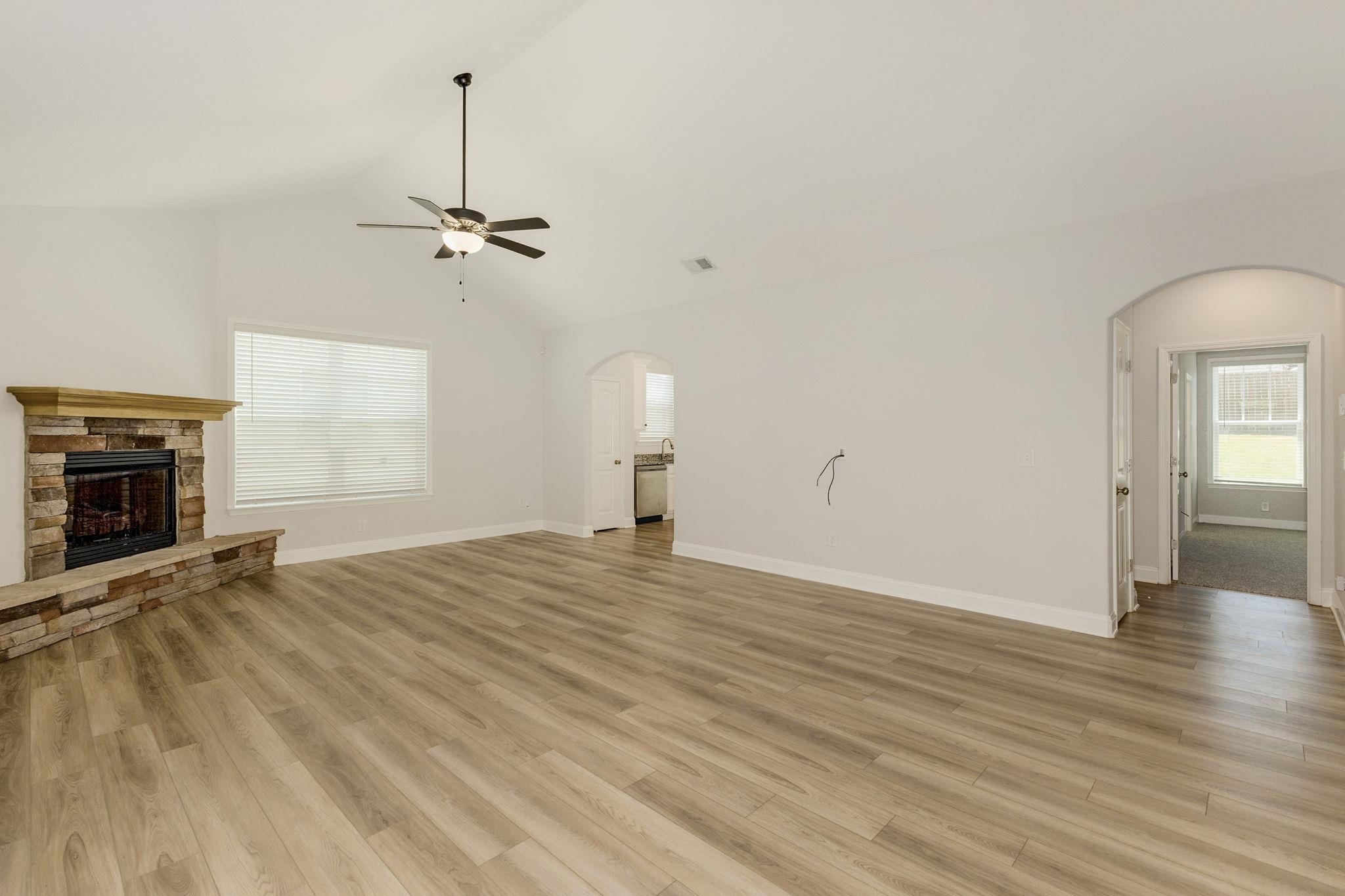 290 Foxbank Circle, Greer, South Carolina image 4