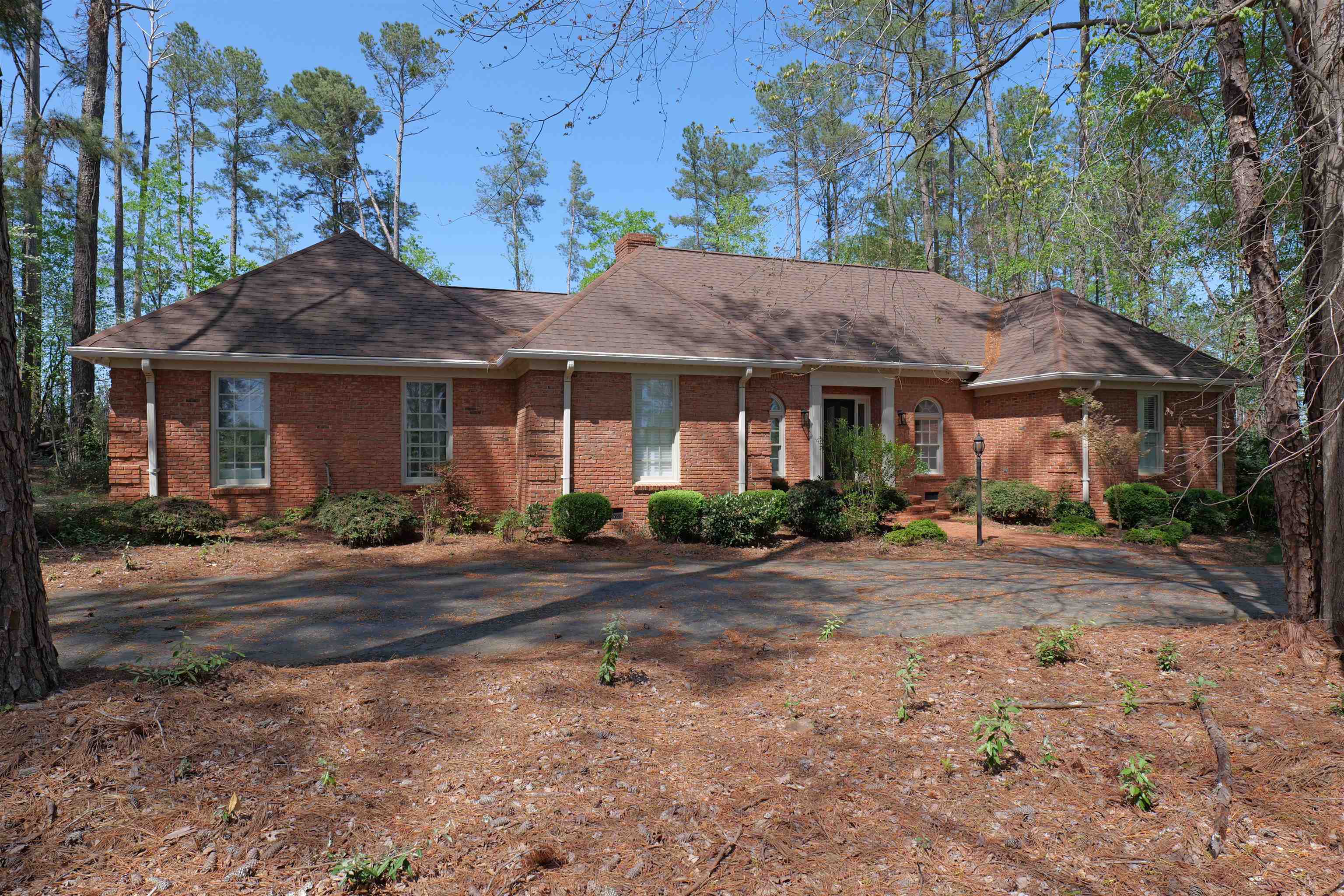 106 Carolina Club Drive, Spartanburg, South Carolina image 1