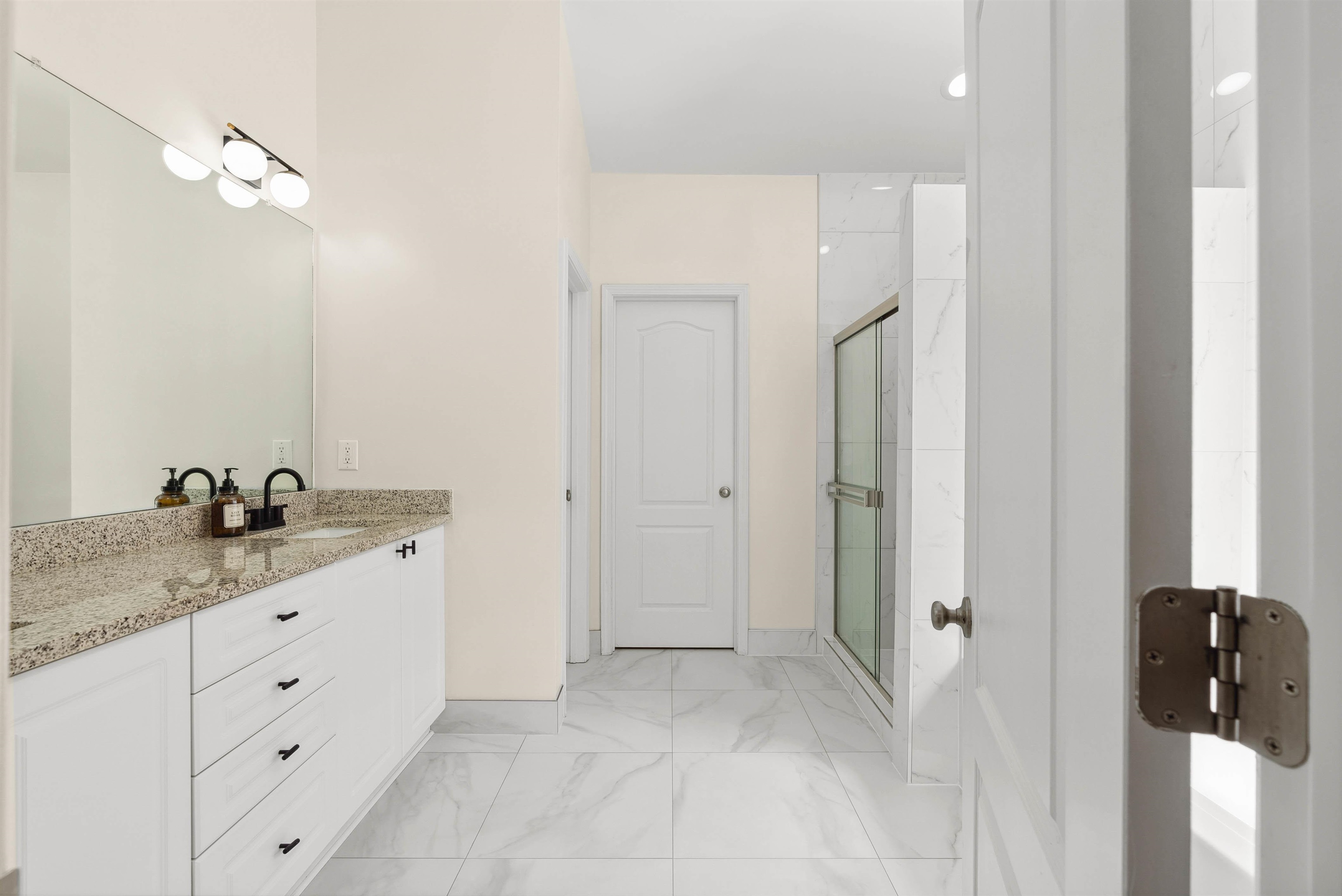 822 Ashmont Lane, Boiling Springs, New York image 20