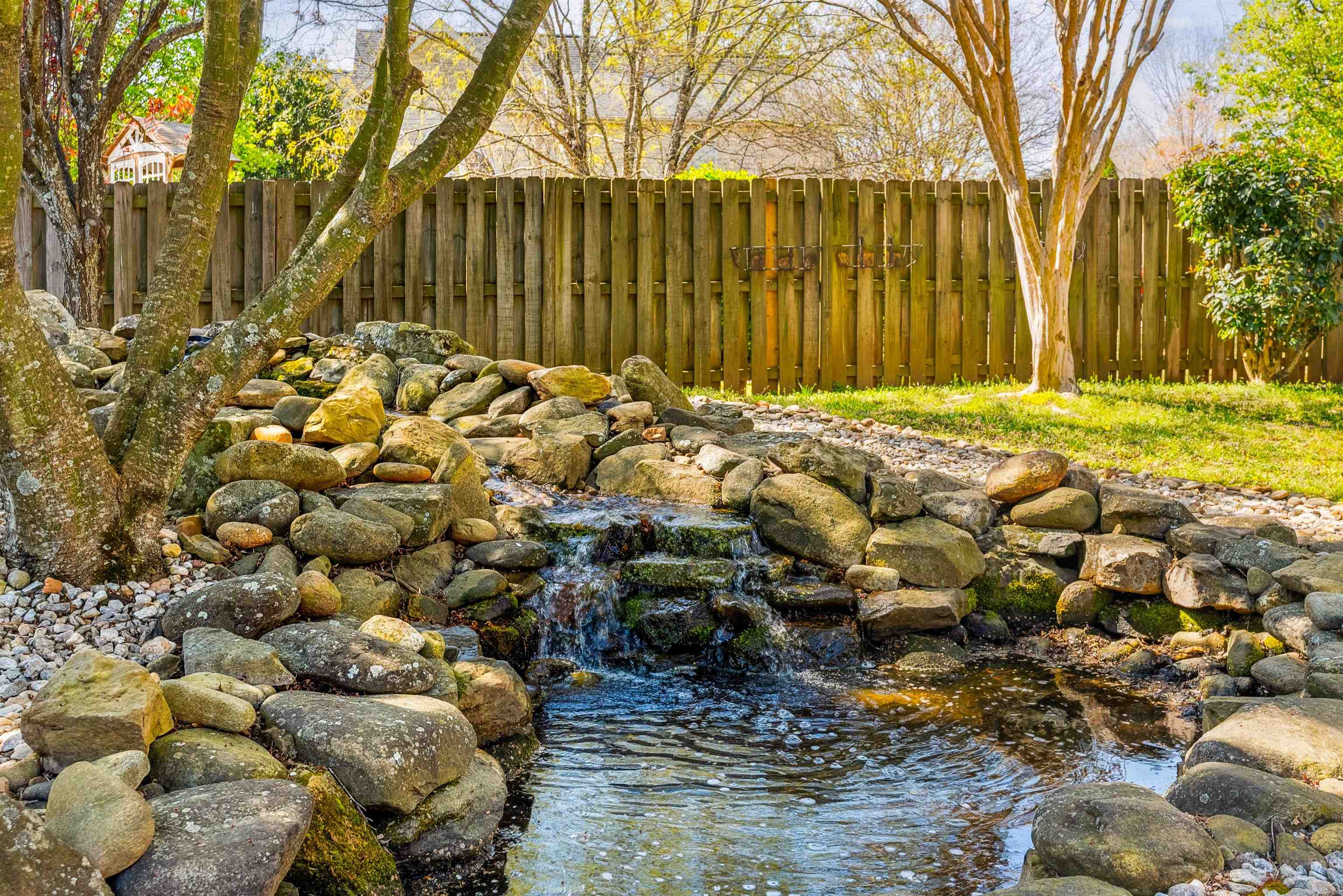 822 Ashmont Lane, Boiling Springs, New York image 42
