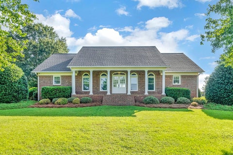 Homes For Sale - 115 Ann Drive<br/> Spartanburg, SC 29303