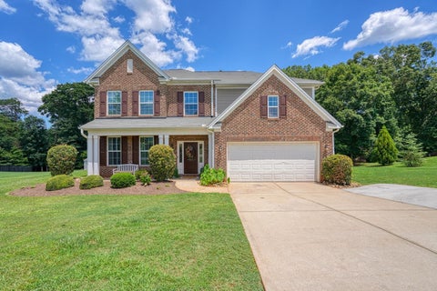 Homes For Sale - 327 Swift Water Lane<br/> Spartanburg County, Inman, SC 29349