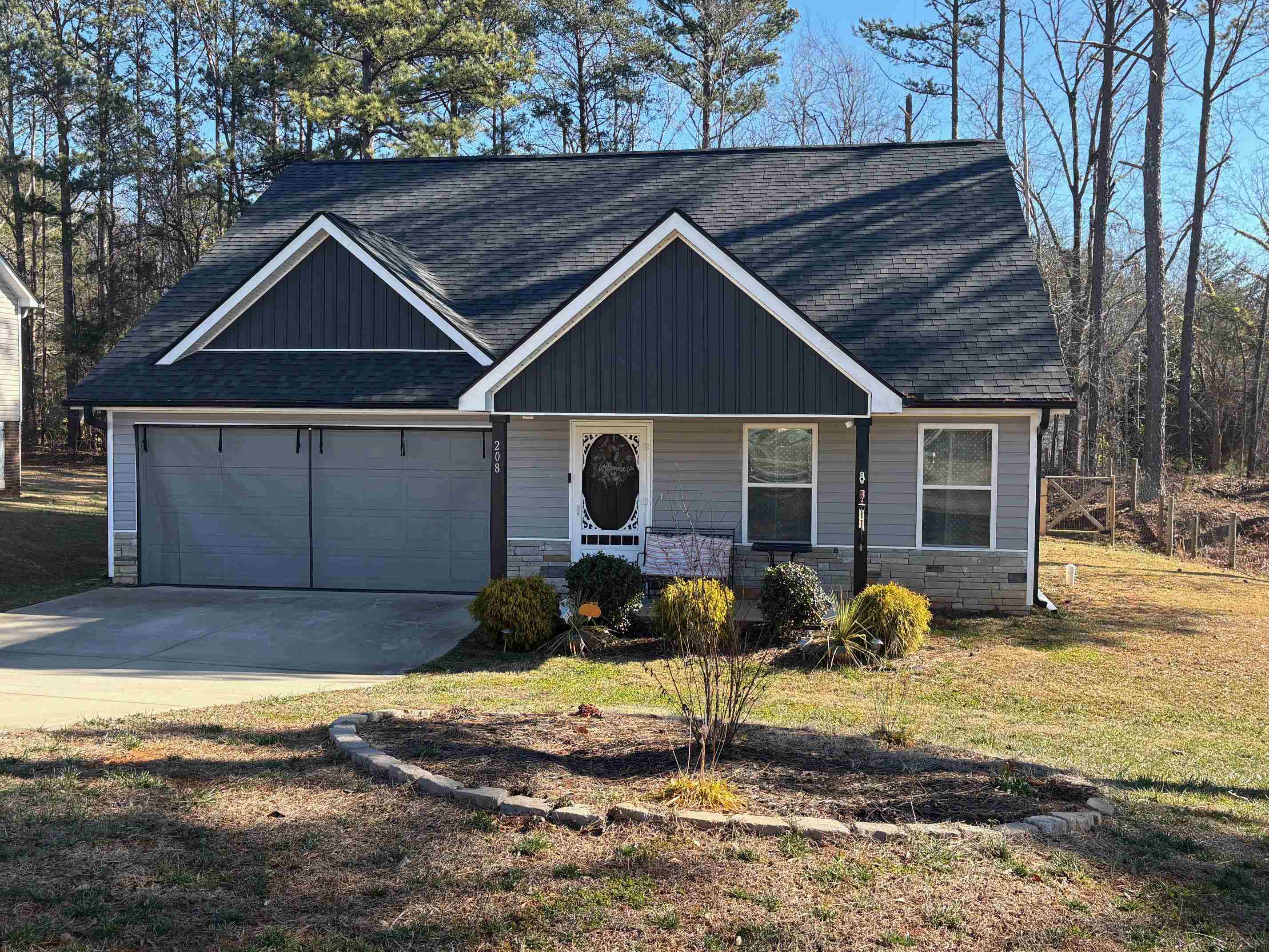 208 Brimfield Drive, Cowpens, South Carolina image 1