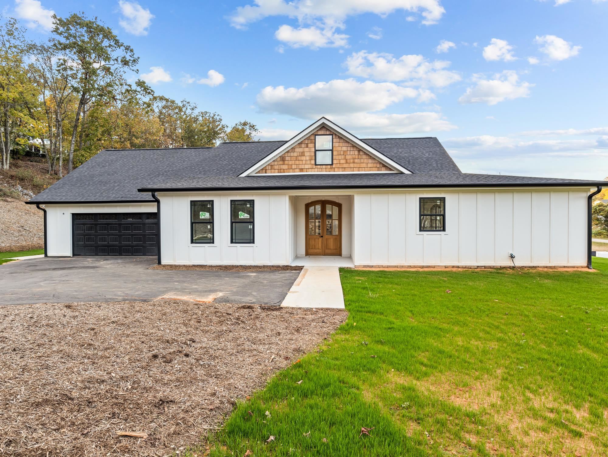 278 Forest Avenue, Landrum, South Carolina image 1