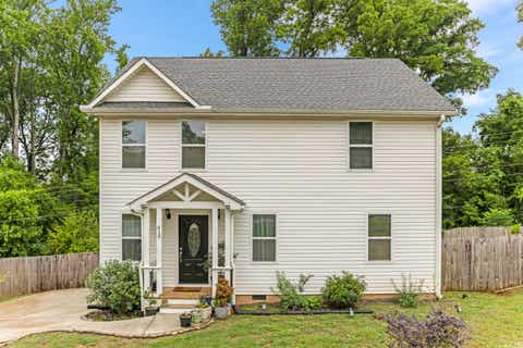 Homes For Sale - 415 POOLE Street<br/> Woodruff, SC 29388