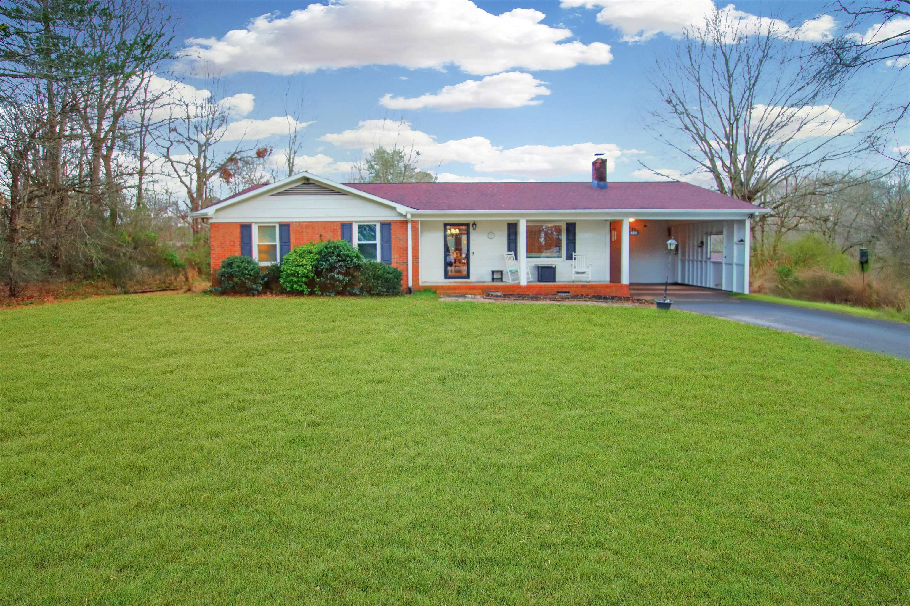 181 Peach Street, Inman, South Carolina image 1