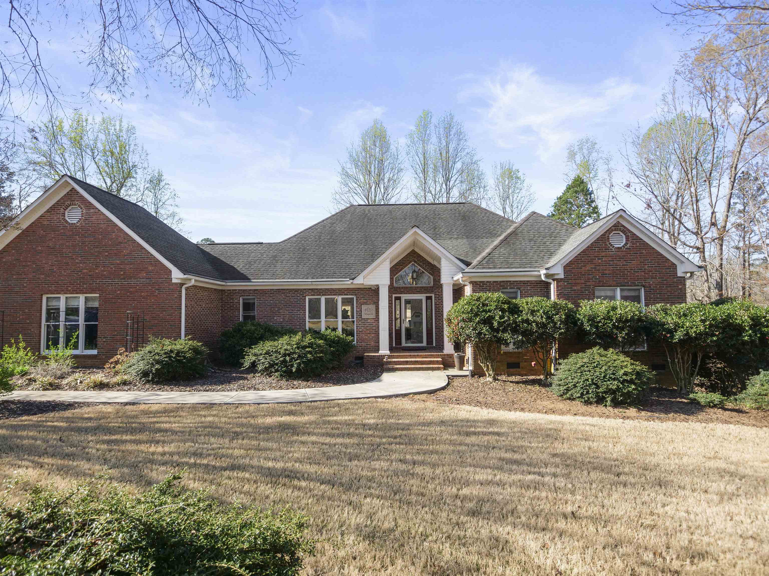 118 Pinewood Drive, Woodruff, South Carolina image 1