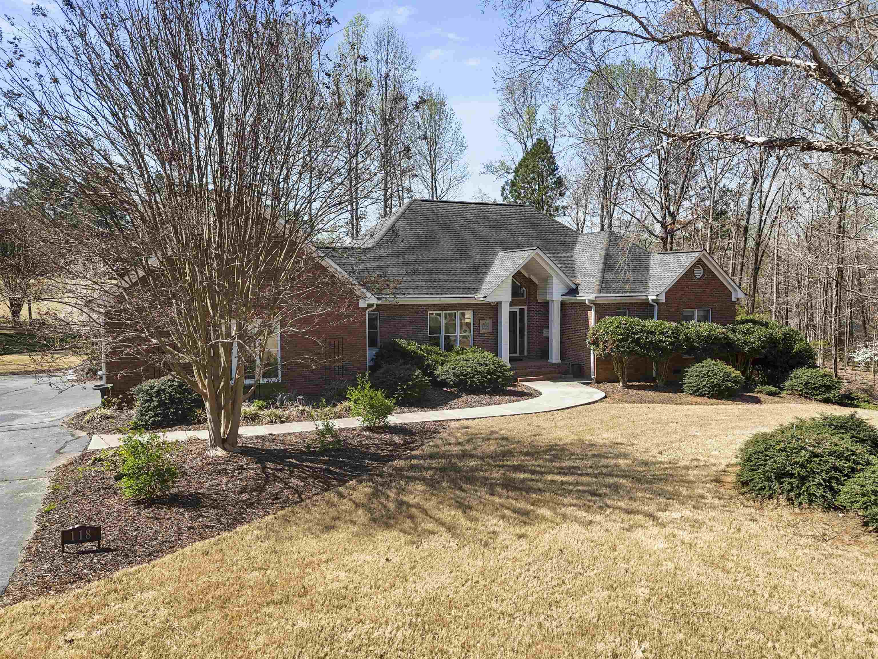 118 Pinewood Drive, Woodruff, South Carolina image 2