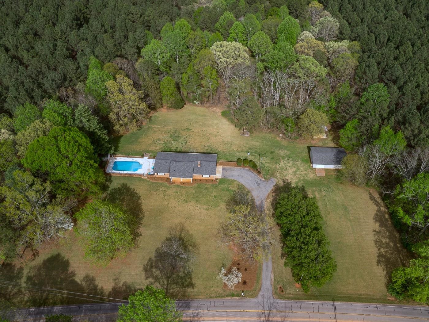 2121 Whitestone Rd, Spartanburg, South Carolina image 3