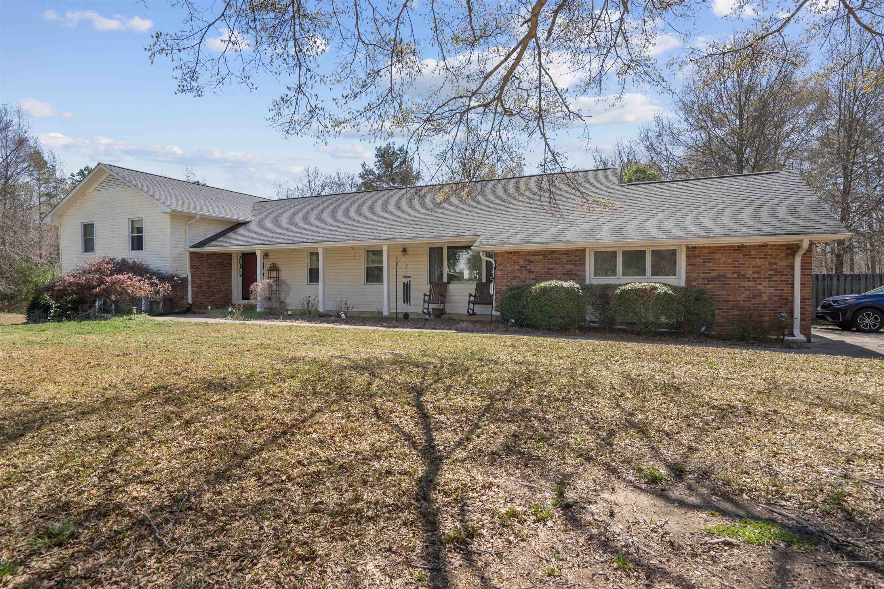 3174 Cedar Springs Road, Spartanburg, South Carolina image 1