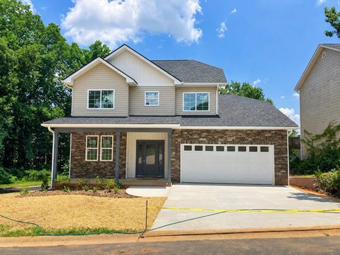 Homes For Sale - 405 Landstone Terrace<br/> Boiling Springs, SC 29316
