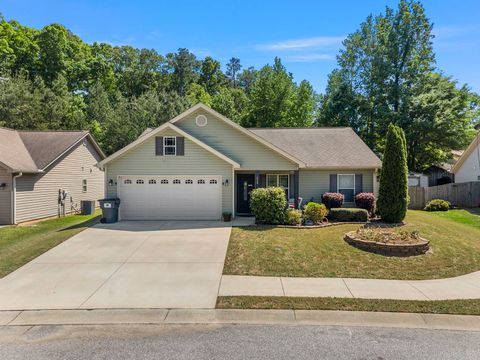 Homes For Sale - 610 Chastine Drive<br/> Spartanburg, SC 29301