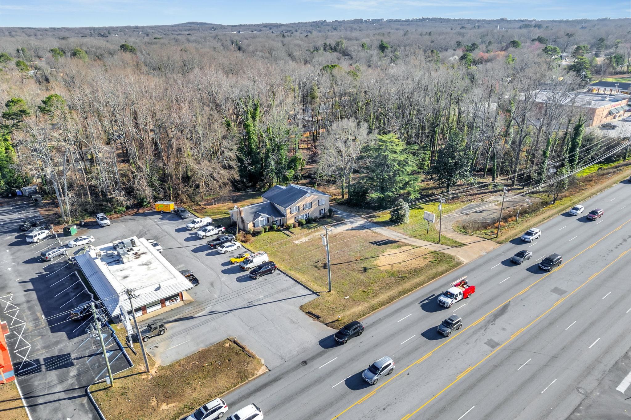 2712 Wade Hampton Boulevard, Greenville, South Carolina image 7
