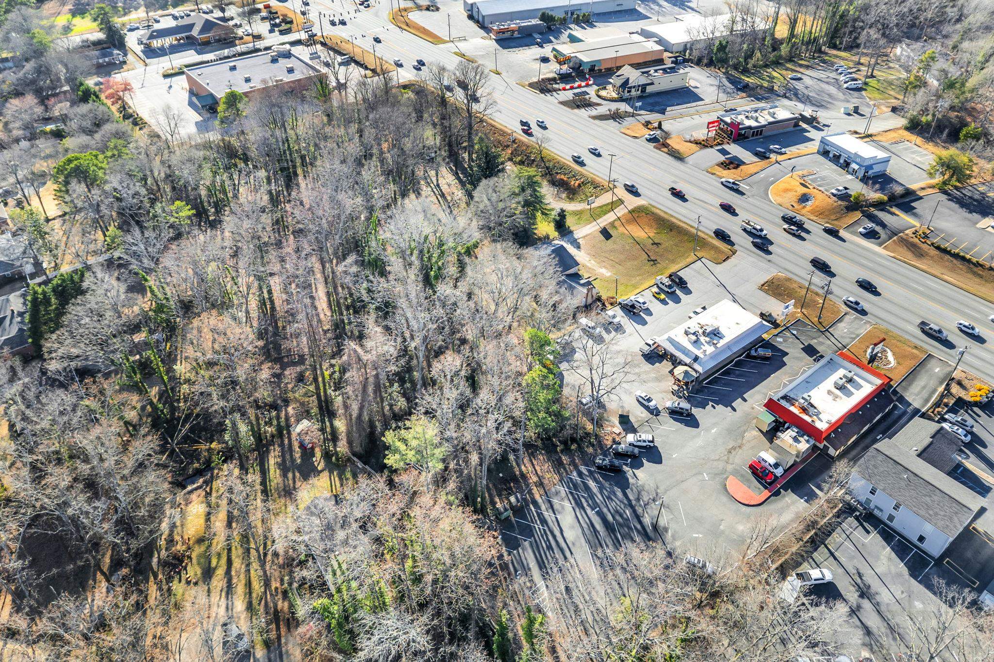 2712 Wade Hampton Boulevard, Greenville, South Carolina image 11