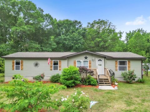 Mobile Home For Sale - 193 Penland Road<br/> Inman, SC 29349