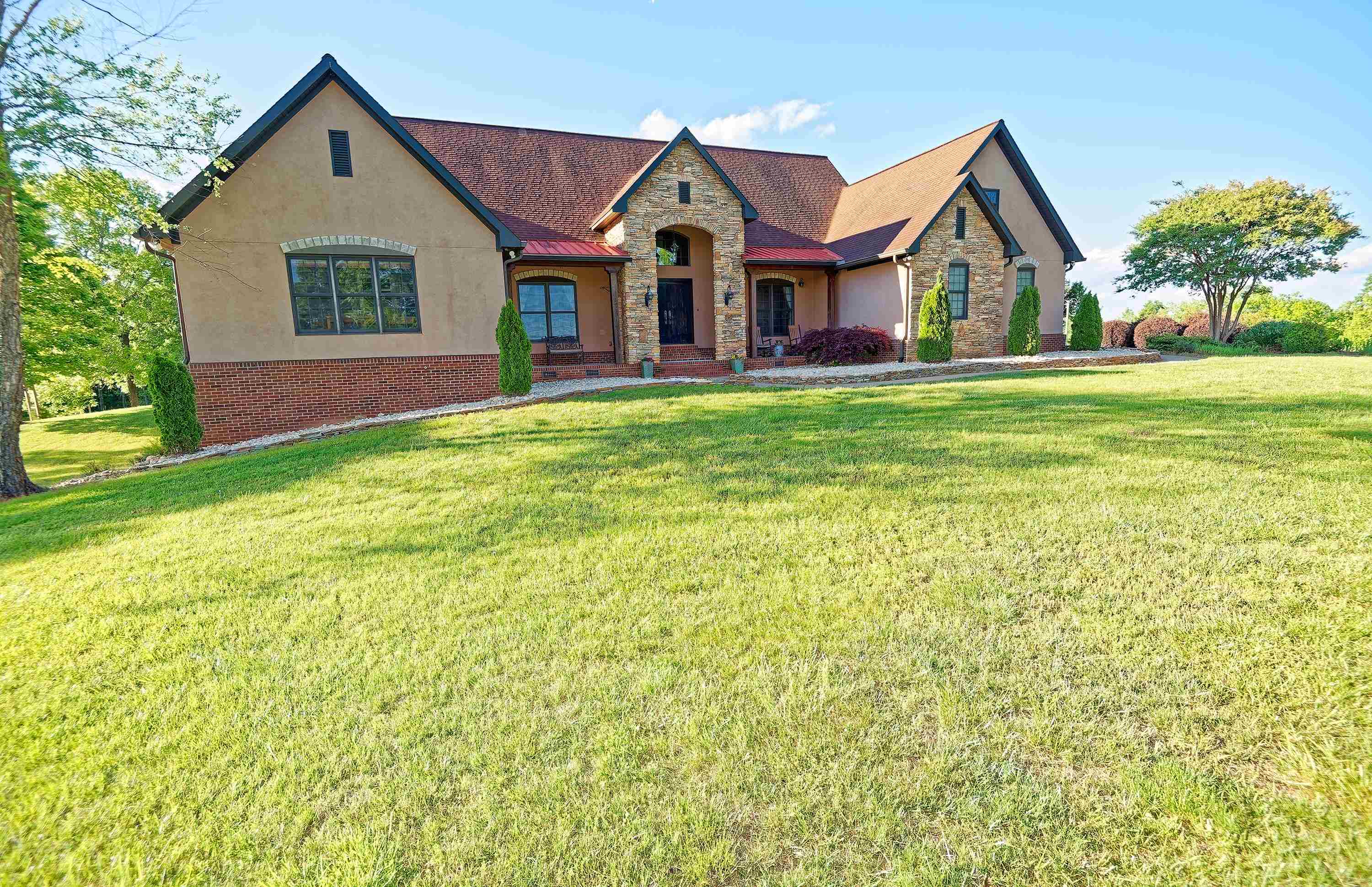 1250 Mountain Creek Road, Rutherfordton, North Carolina image 3