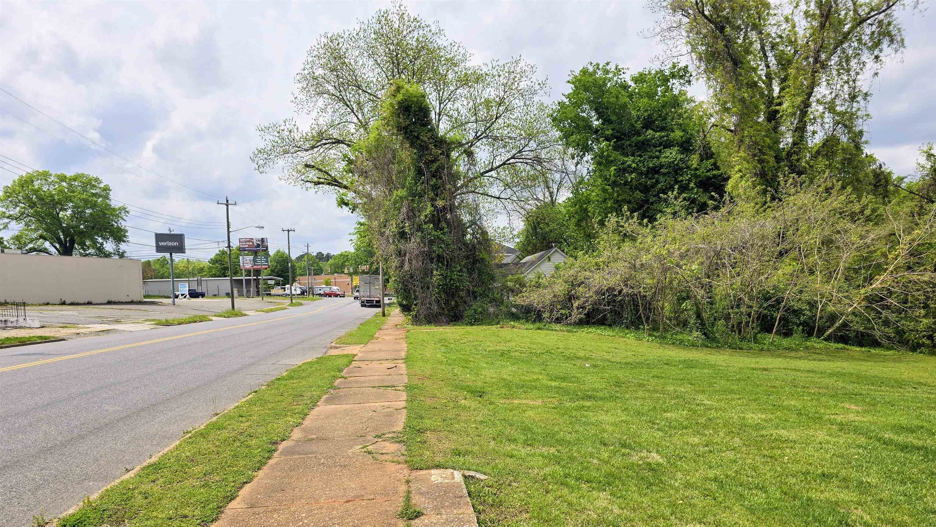 530526524 W Frederick Street, Gaffney, South Carolina image 11