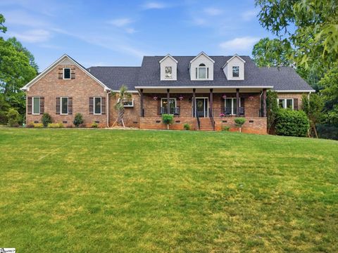 Homes For Sale - 1408 Beverly Road<br/> Greer, SC 29651