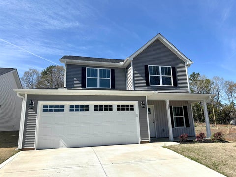 Homes For Sale - 225 Upper Beaver Creek Drive<br/> Moore, SC 29369