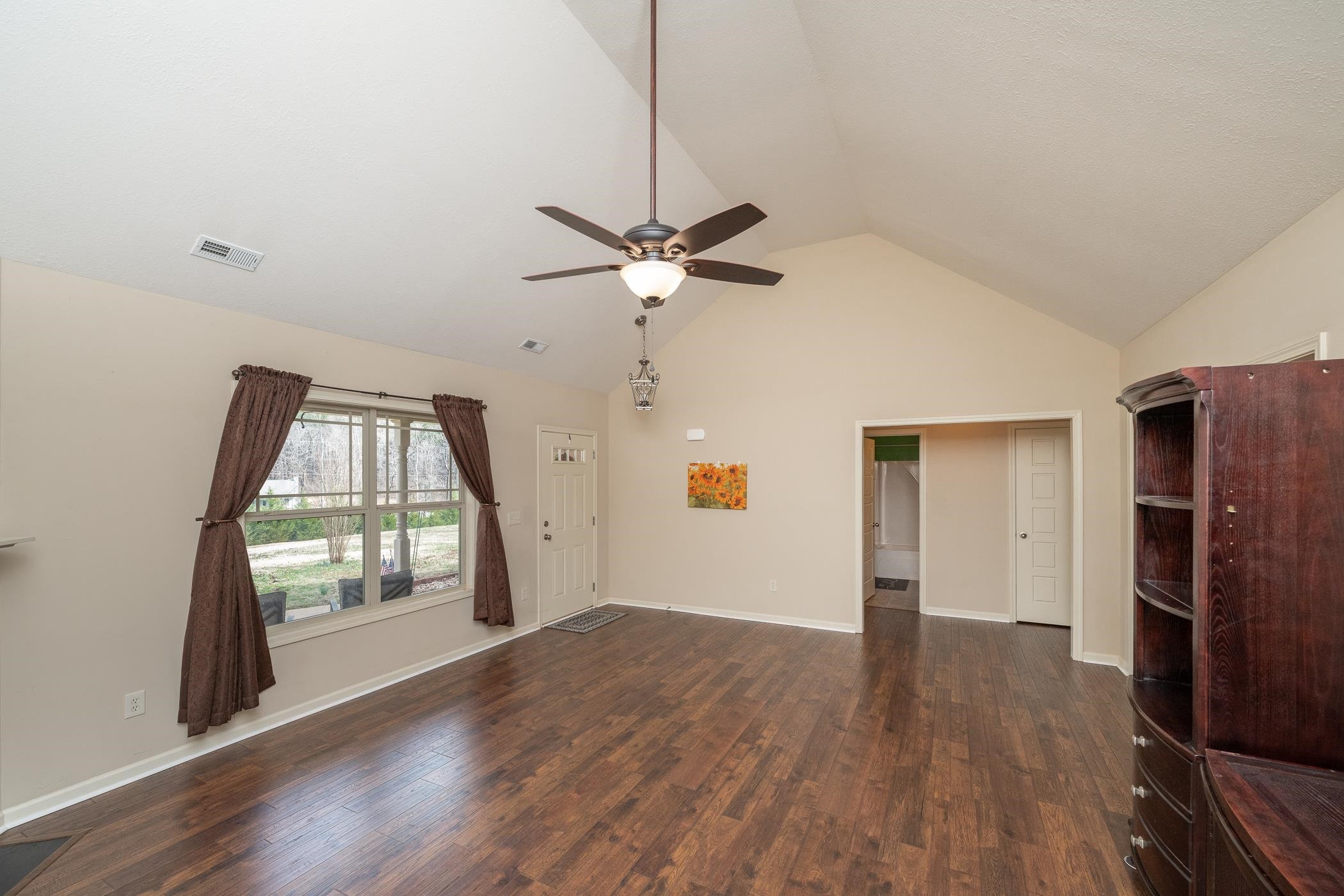 345 Natures Trail, Gaffney, South Carolina image 4