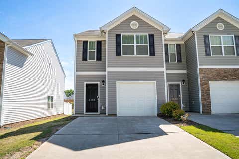 Townhouse For Sale - 1552 Katherine Court<br/> Boiling Springs, SC 29316