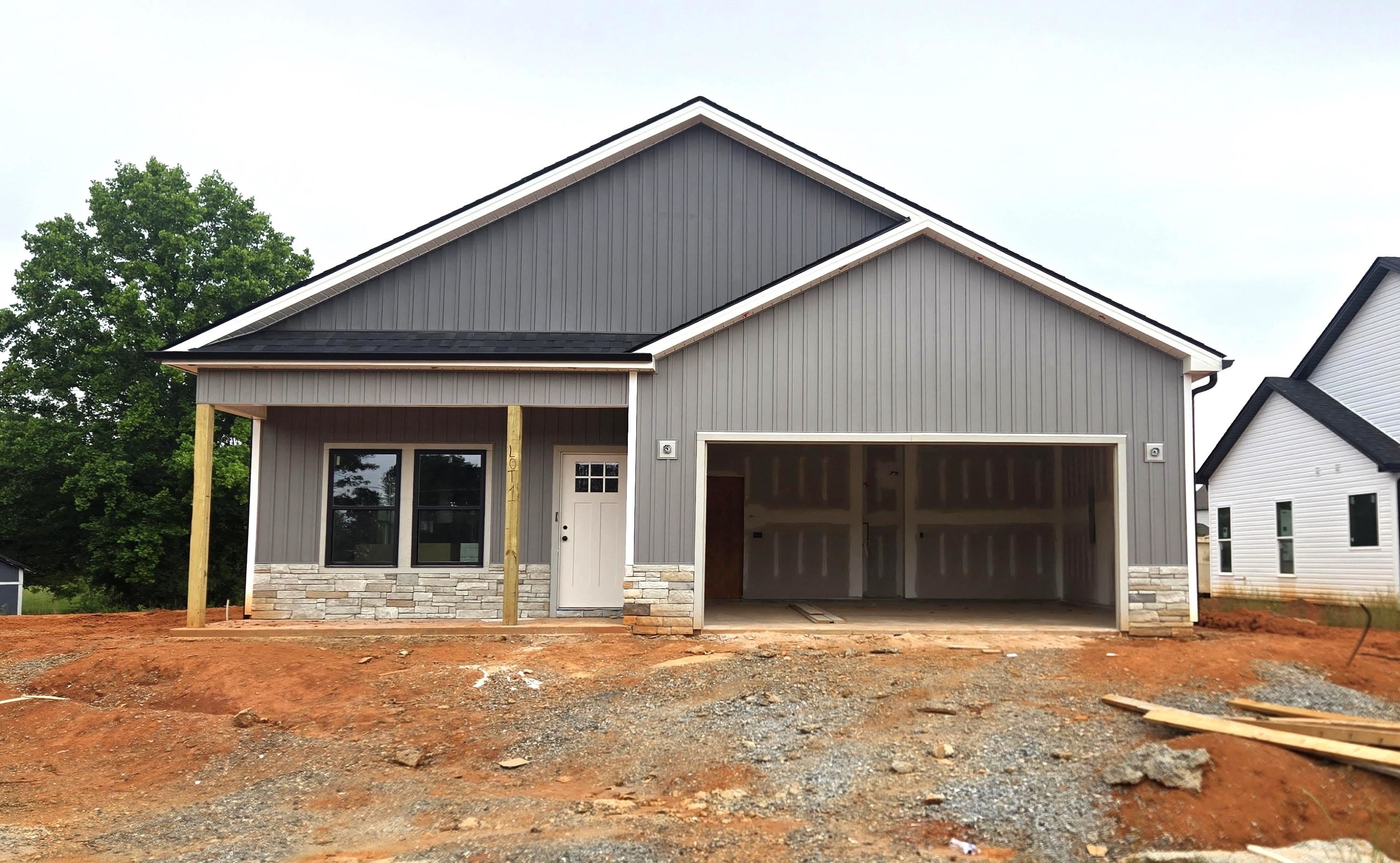 810 Maple Street, Spartanburg, New York image 1