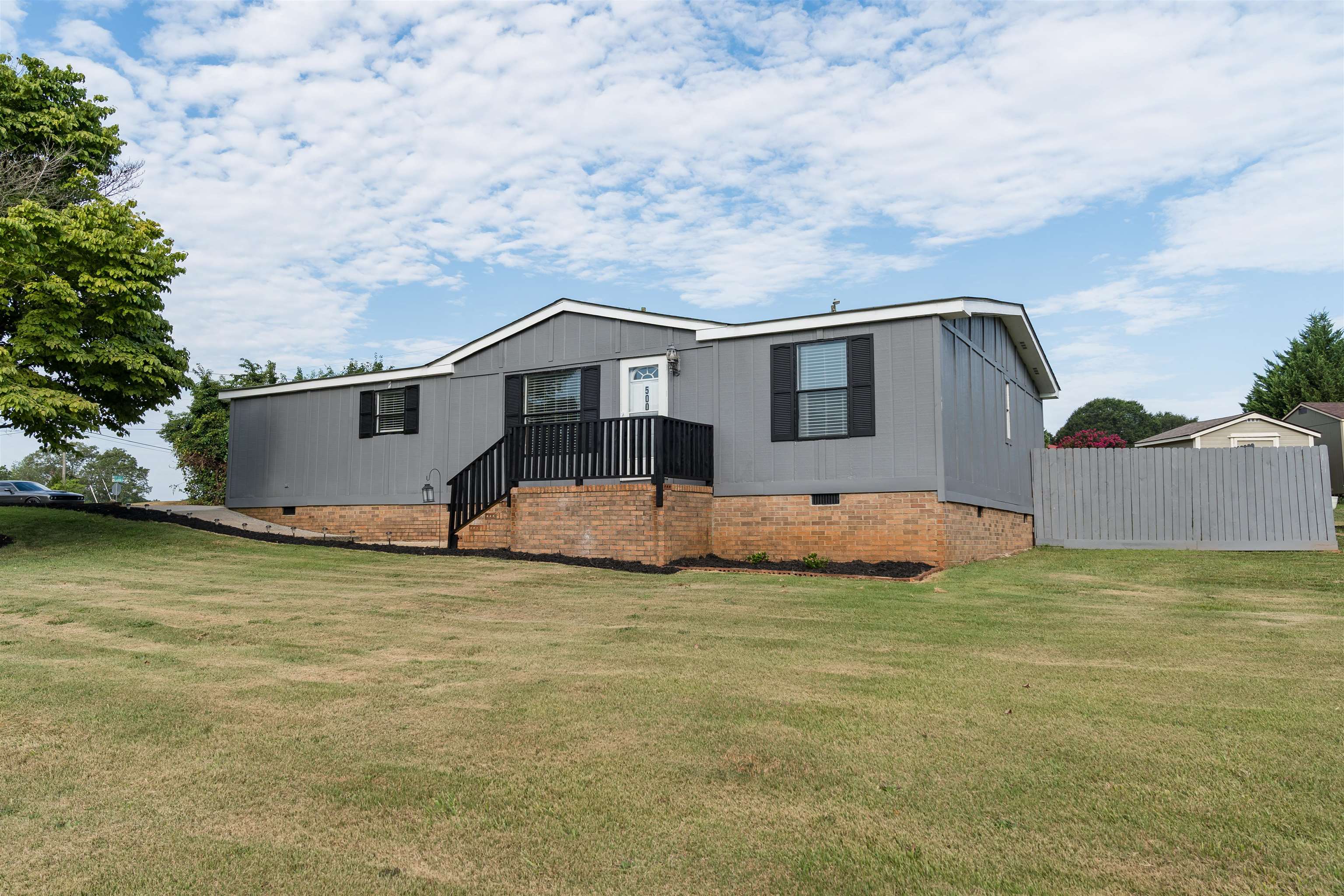 500 Berry Shoals Road, Duncan, South Carolina image 1