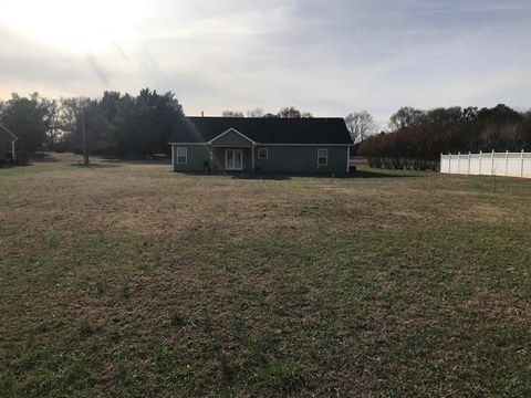 A home in Chesnee