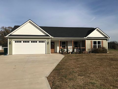 A home in Chesnee