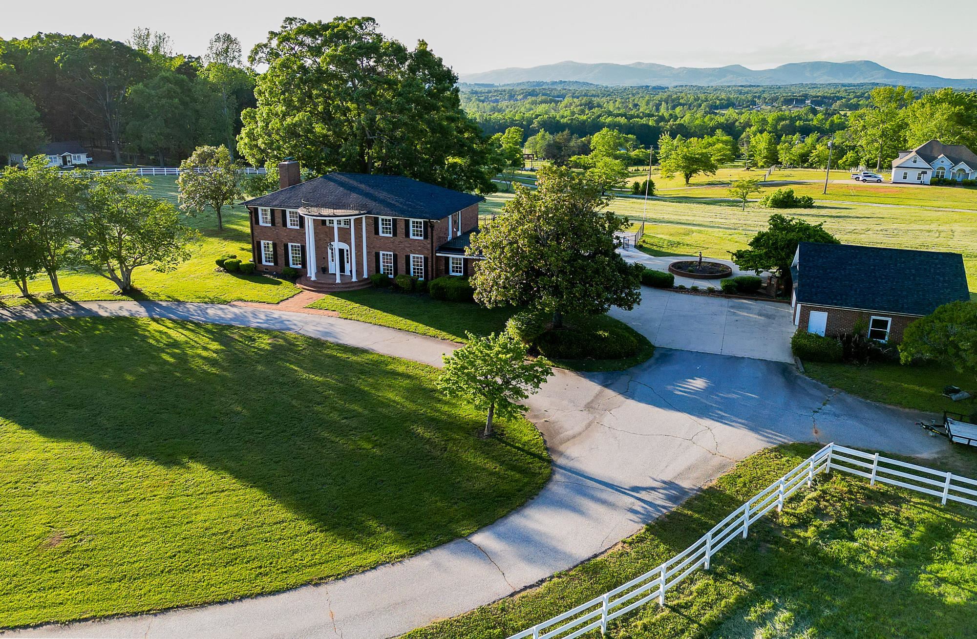 3836 Pennington Road, Greer, South Carolina image 2