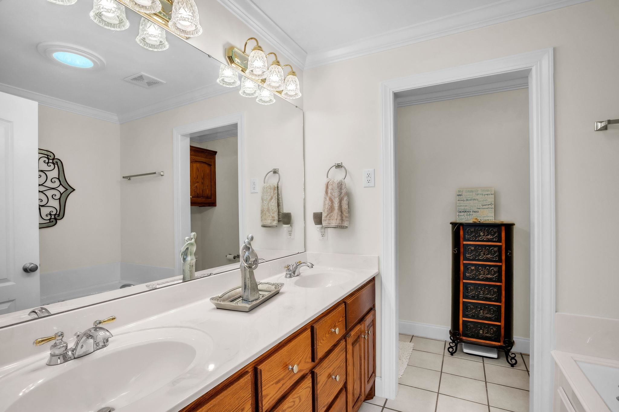 406 Scenic Oak Drive, Moore, South Carolina image 19