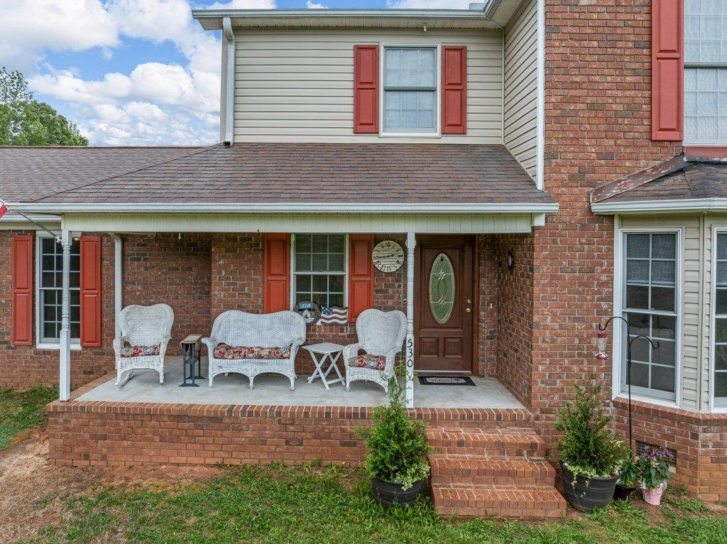 530 Hulon Howard Road, Landrum, South Carolina image 2