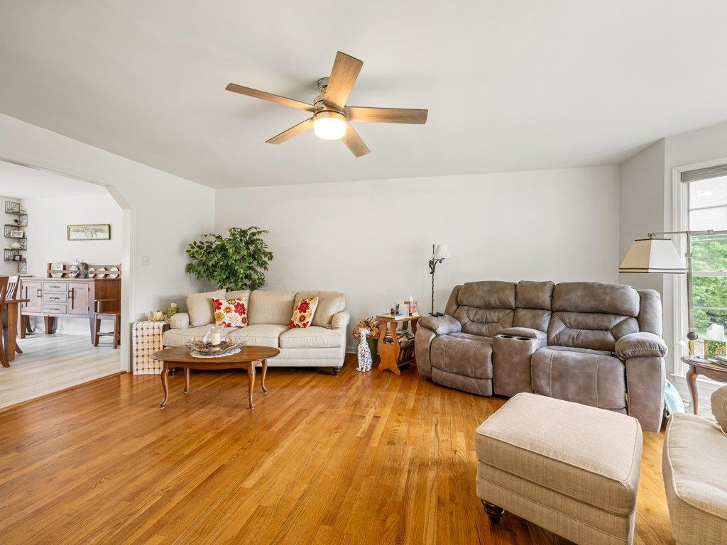 530 Hulon Howard Road, Landrum, South Carolina image 5