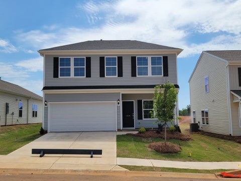 Homes For Sale - 2324 Mill Loop<br/> Spartanburg, SC 29301