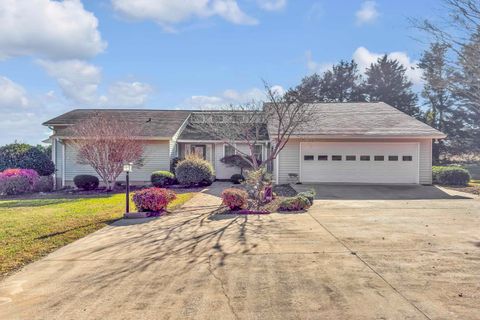 A home in Landrum