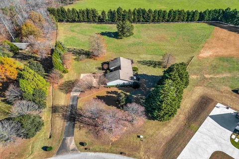 A home in Landrum