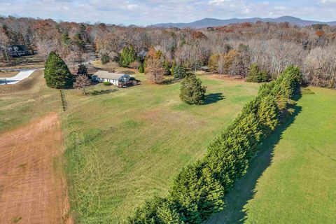 A home in Landrum