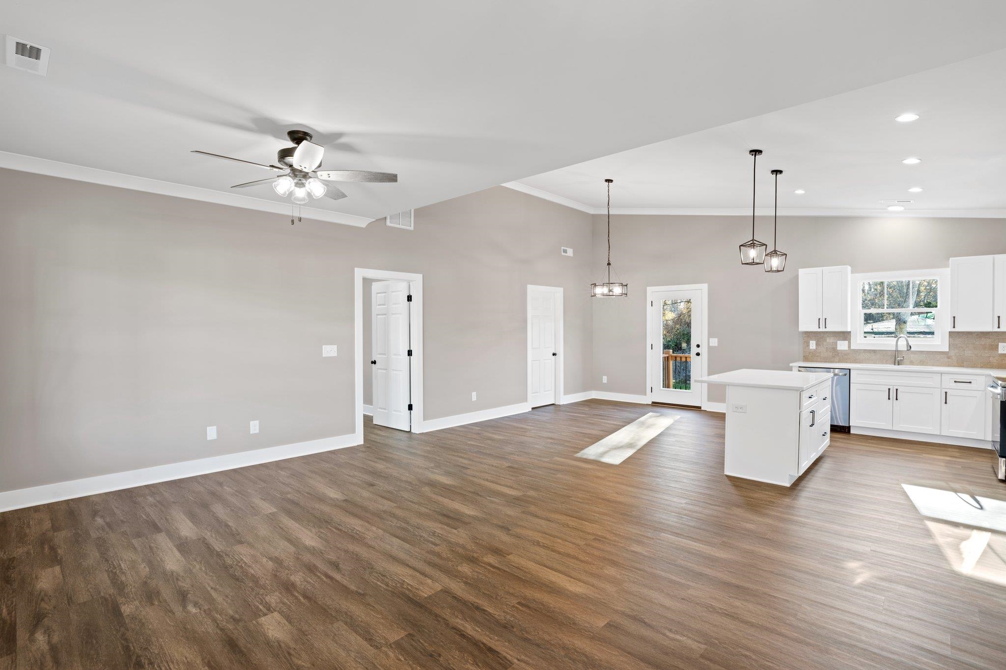 225 Cedar Street, Woodruff, South Carolina image 8