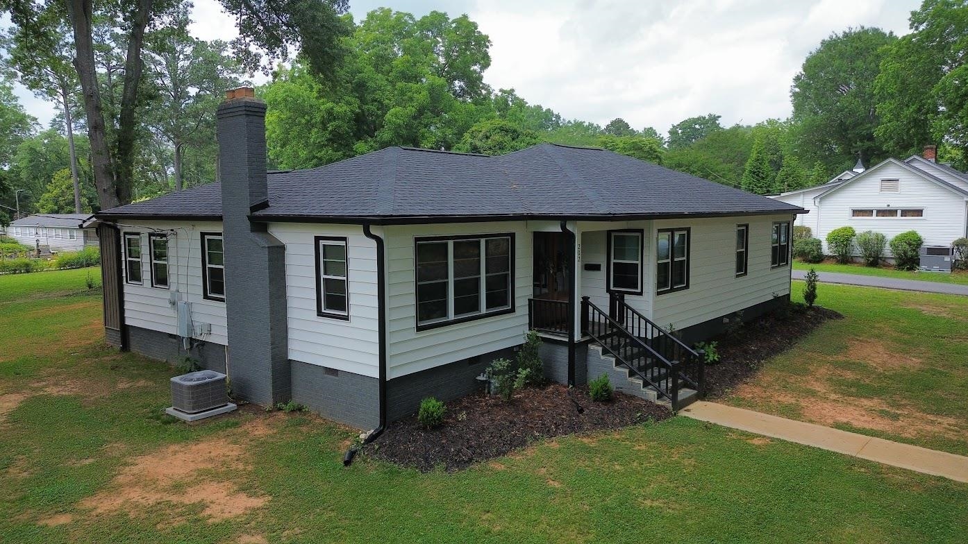 202 Pine St St, Gaffney, South Carolina image 1