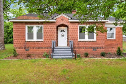 Homes For Sale - 406 Cunningham Drive<br/> Anderson, SC 29624