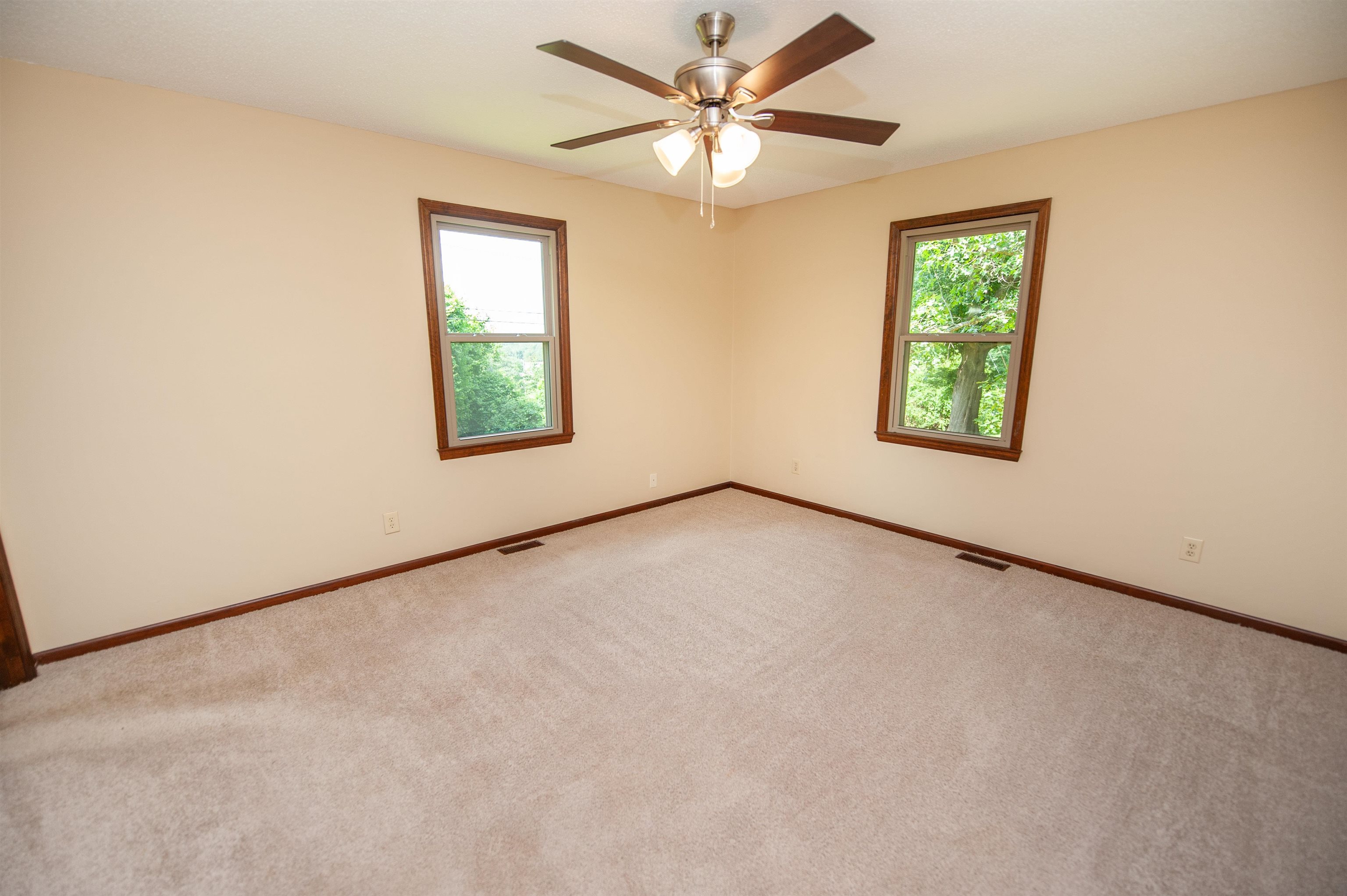 561 Kent Street, Spartanburg, South Carolina image 16