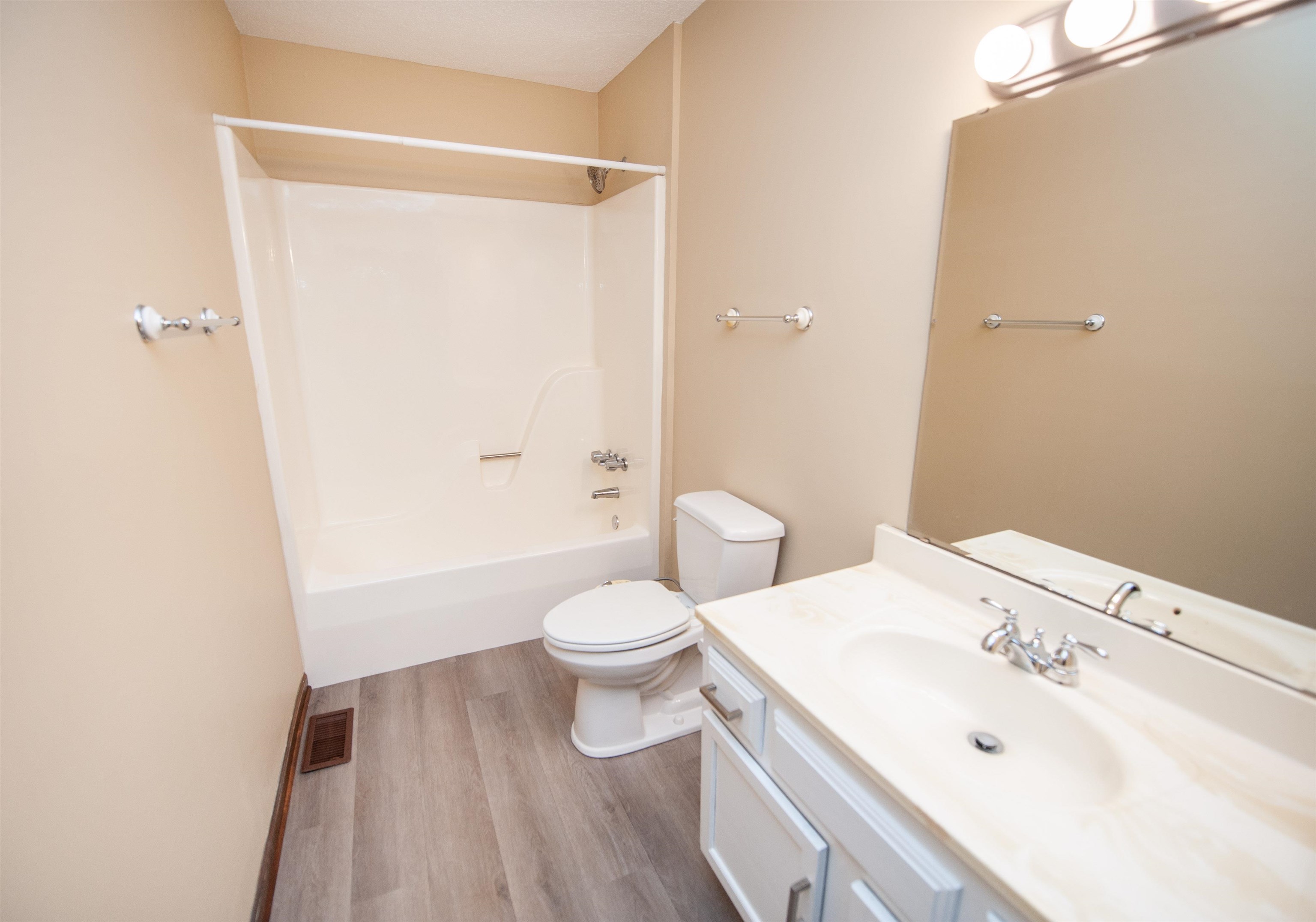 561 Kent Street, Spartanburg, South Carolina image 27