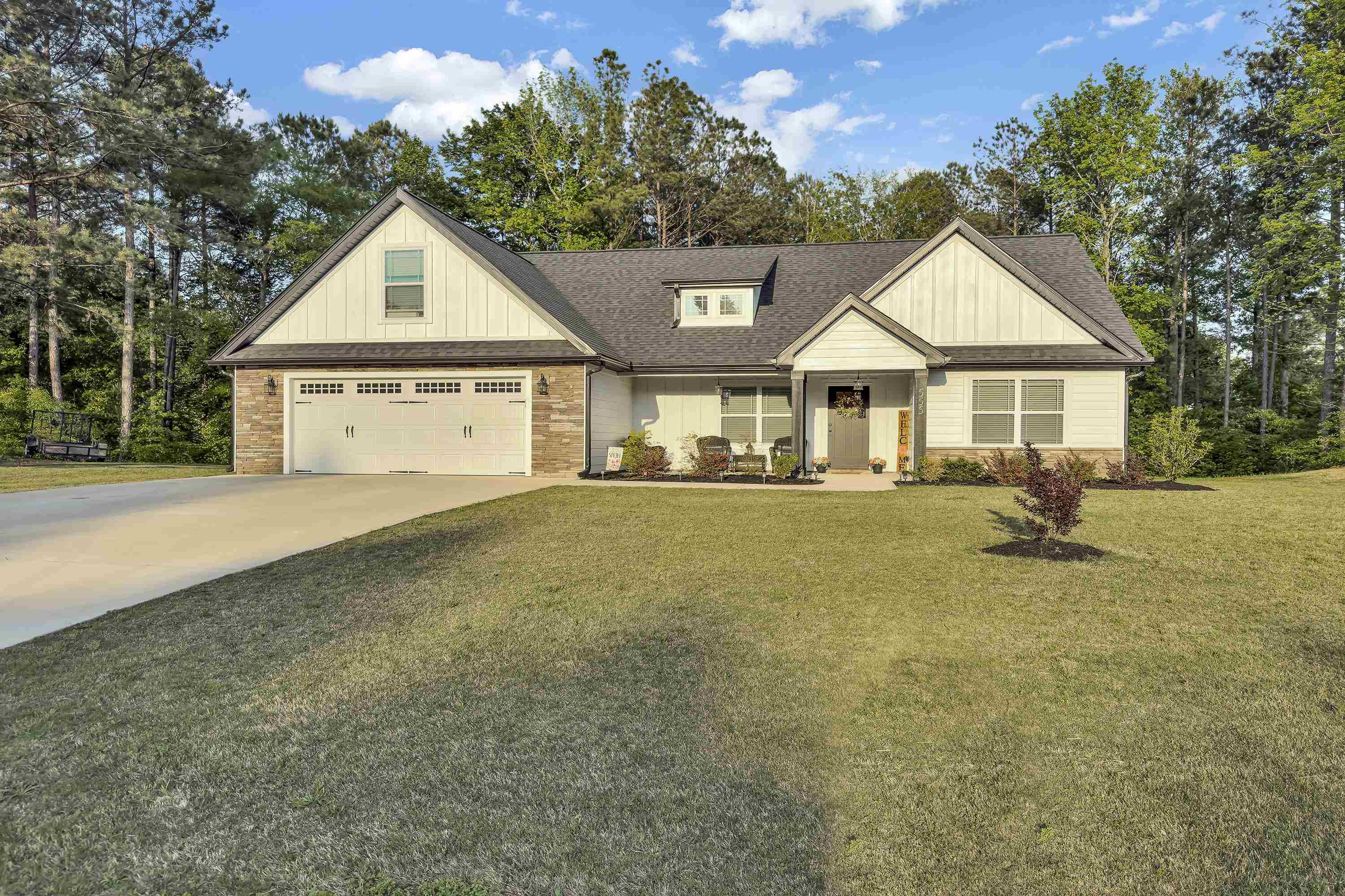 555 Canewood Lane, Campobello, South Carolina image 3