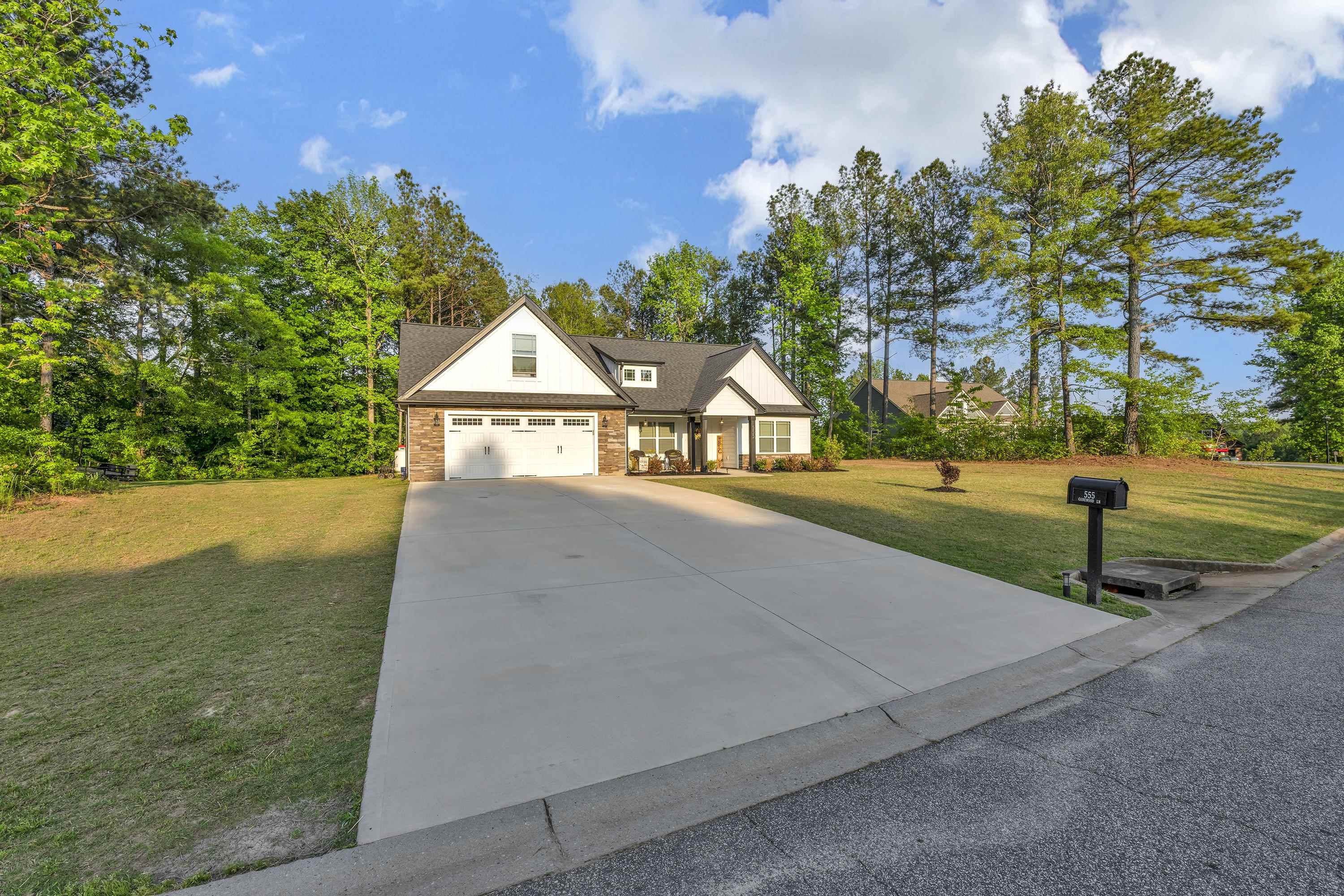 555 Canewood Lane, Campobello, South Carolina image 2