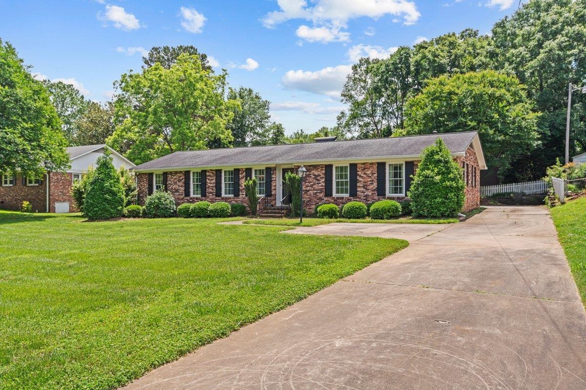 110 Woodbine Terrace, Spartanburg, South Carolina image 2